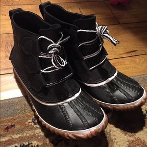 Sorel Out and About all weather boots